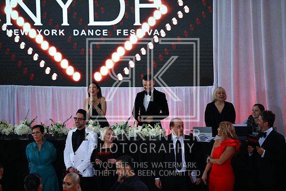 NYDF19_2323224083C