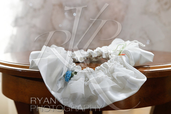 FEATHERSTONEWED-9