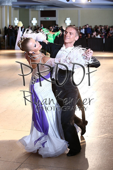 TRI1422_211032