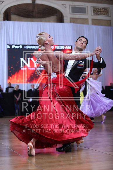 NYDF17_27002950A