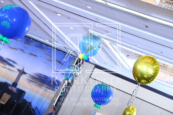 COL16_18162011A