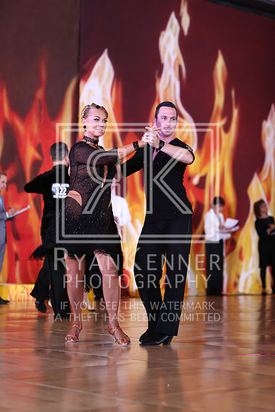 HOT16_15110937A