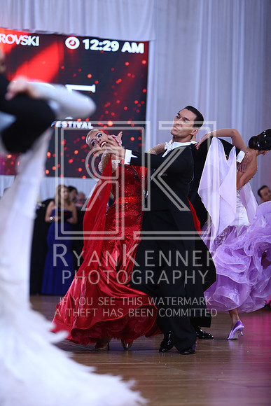 NYDF17_27002947A
