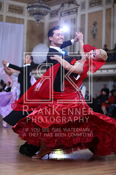 NYDF17_27002954A