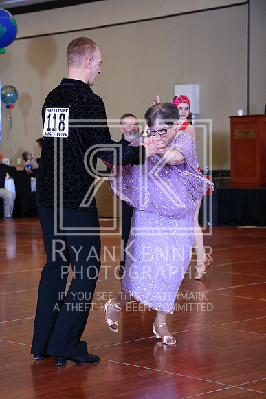 COL16_19100456A