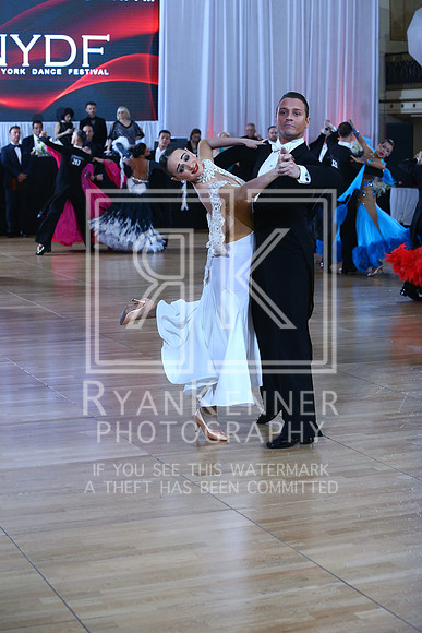 NYDF17_24194659A