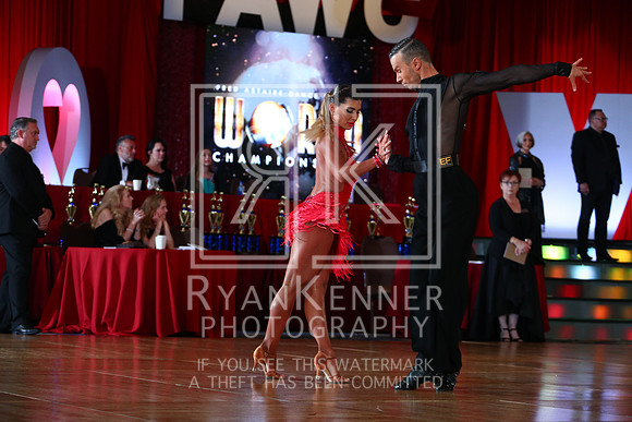 FAWC21_2922304146D